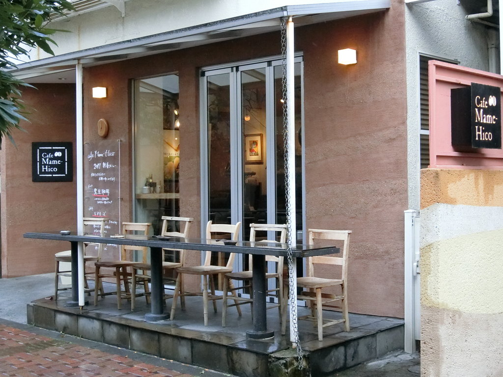 カフェで人気の冬限定レモンケーキ マメレット 三軒茶屋 ぶらり ふらり西やら東やら 美味しいもの探し2nd カフェで人気の冬限定レモンケーキ マメレット 三軒茶屋 ぶらり ふらり西やら東やら 美味しいもの探し2nd