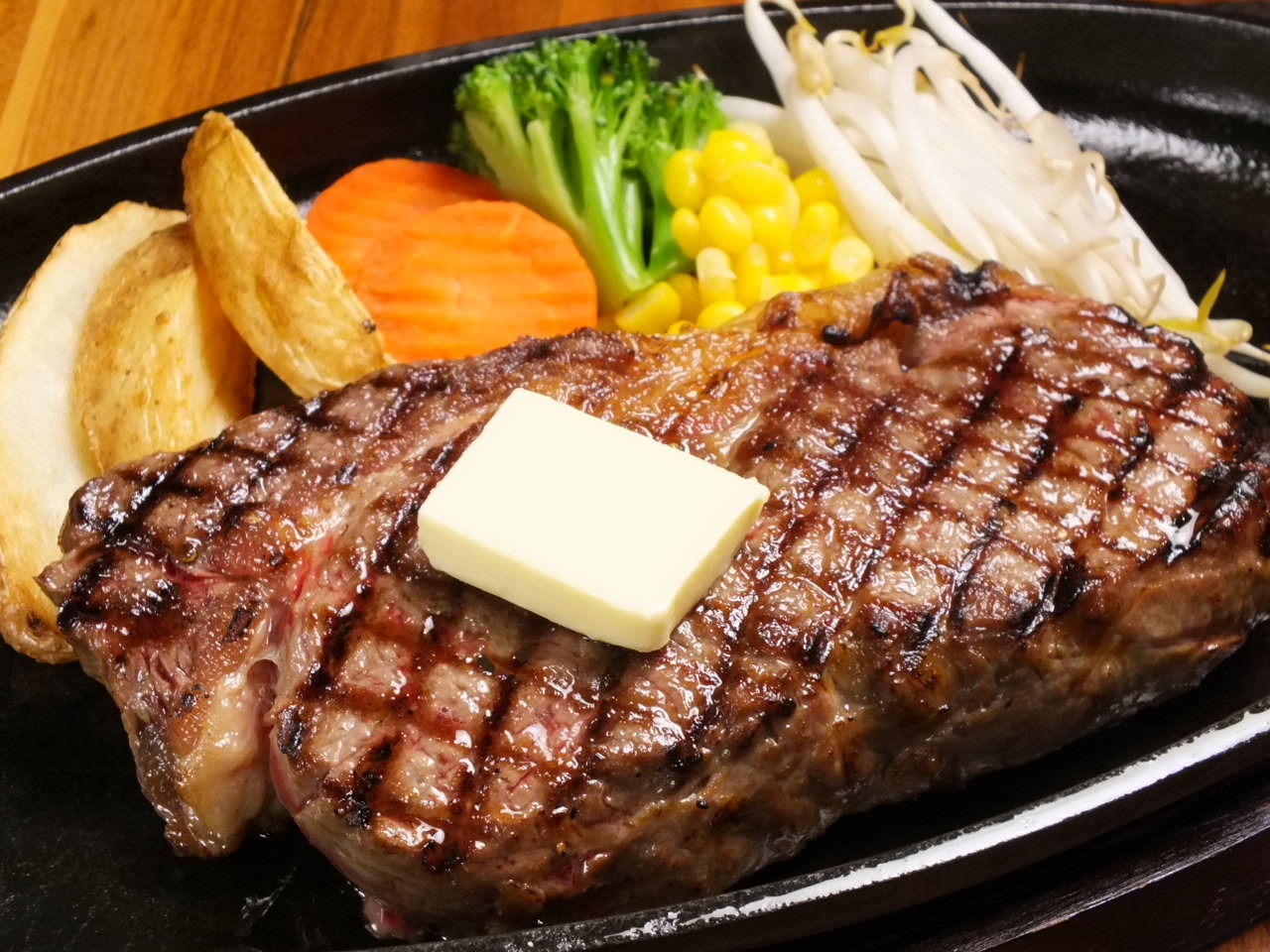 お前らステーキ何グラム食える フード速報 お前らステーキ何グラム食える フード速報