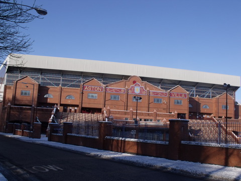 Villa Park001