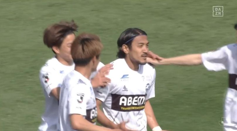 J2第5節 甲府 町田 中島裕希のj2通算100ゴールが決勝点に 町田が好調の甲府を下し暫定4位浮上 フットボールの今を知る サッカーまとめ 速報 J2第5節 甲府 町田 中島裕希のj2通算100ゴールが決勝点に 町田が好調の甲府を下し暫定4位浮上 フットボールの今を知る サッカーまとめ 速報