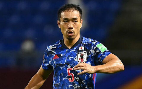 長友 背番 50 で11年ぶりfc東京復帰へ 複数オファーも決め手は古巣への 愛 スポキチ速報