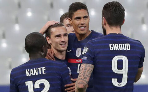 グリーズマンが圧巻ミドル弾も 王者フランス ウクライナに勝ちきれずw杯予選ドロー発進 スポキチ速報 グリーズマンが圧巻ミドル弾も 王者フランス ウクライナに勝ちきれずw杯予選ドロー発進 スポキチ速報