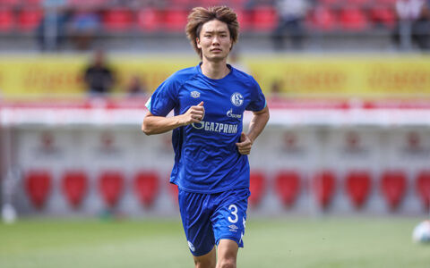 シャルケdf板倉滉がドイツ2部デビュー 後半開始から途中出場もシャルケは4失点完敗 フットカルチョ