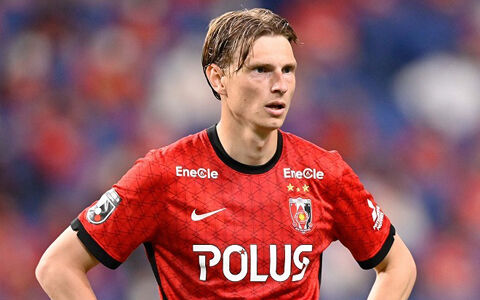 浦和 ユンカーが右頬骨骨折 早くピッチに戻りたい 自身のツイッターで手術着姿も投稿 スポキチ速報