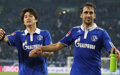 内田篤人と同時にシャルケ移籍のラウール バカか と思ったとマガトが明かす スポキチ速報