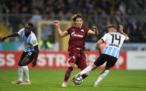 シャルケ 板倉フル出場も3部クラブに敗れdfbポカール2回戦敗退 スポキチ速報