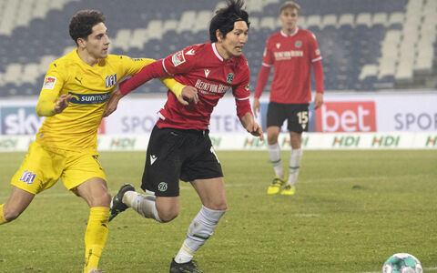 原口元気の残留を望むハノーファー指揮官 以前のゲンキとは違う 良い関係を築いている スポキチ速報