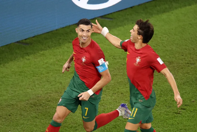 フッドガ!各国代表 - W杯など ポルトガル、終盤の乱打戦制しガーナ撃破! C・ロナウドがW杯史上初の5大会連続ゴール コメント