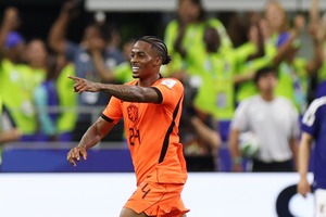 【サッカー】日本戦で得点のオランダ代表FW、新天地はローマではなく…高額オファーのサウジ移籍決定