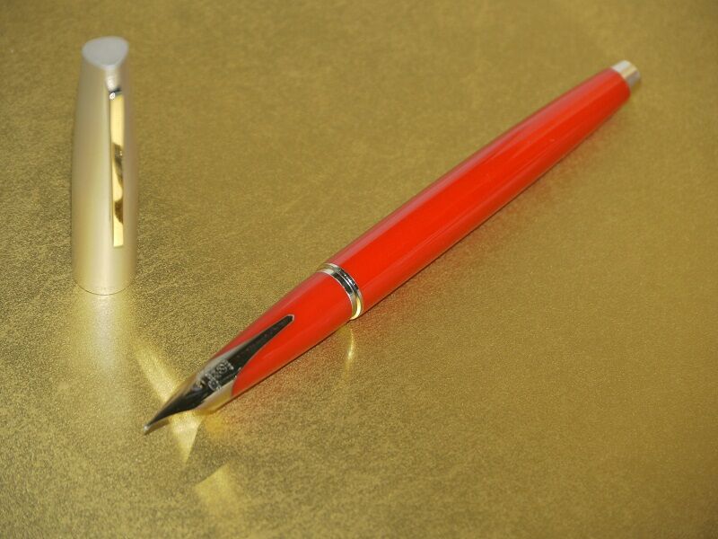 兜木銀次郎 製のペン先(SUPER DE LUXE) : Pen-Box