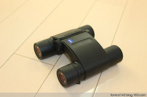 Carl Zeiss Victory Compact 10×25 T* : 賞月観星 Carl Zeiss Victory Compact 10×25 T* : 賞月観星