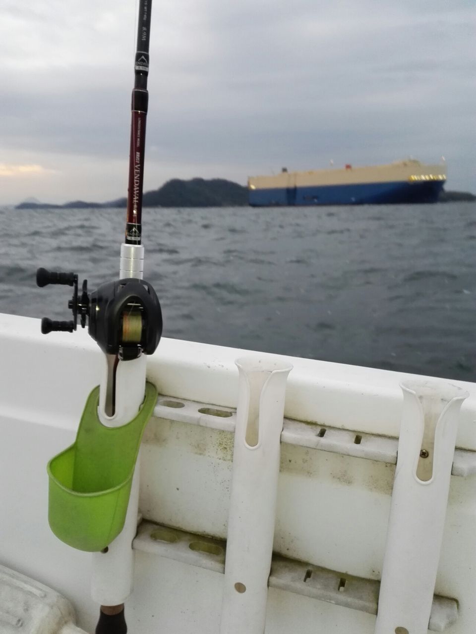 三角バケ マスナタ ヒラメ フィッシング yo-zuri