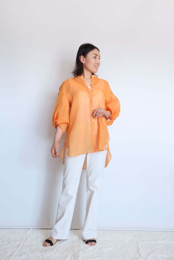 エネルギッシュなオレンジのシースルーシャツコーデ セレクトショップ Fortissimo