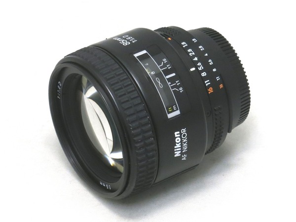 nikon_af_85mm_d_01