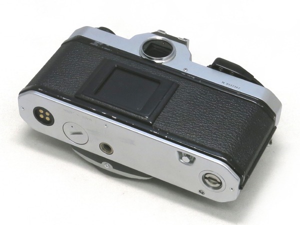 nikon_new_fm2_b