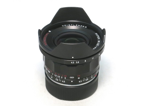 voigtlander_super_wide_heliar_15mm_iii_vm_a