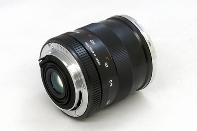 carl_zeiss_distagon_25mm_zk_b