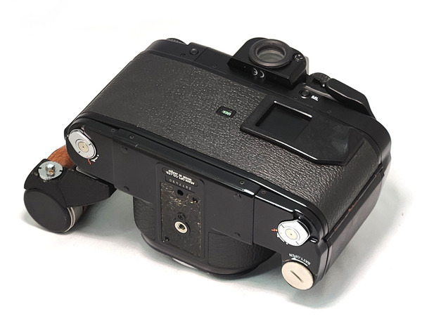 pentax_67ii_b