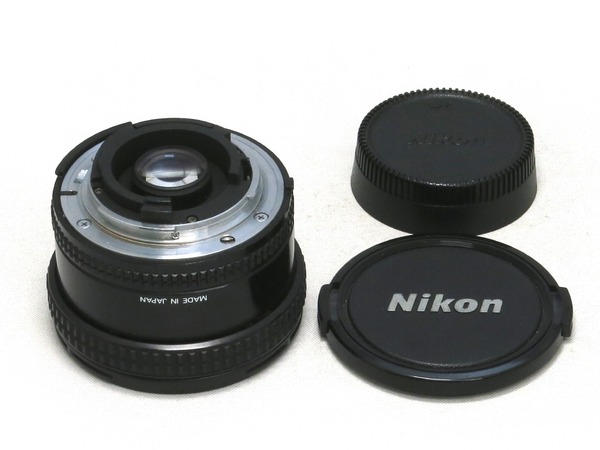 nikon_af_20mm_02