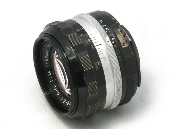 nikon_auto_nikkor_50mm_a