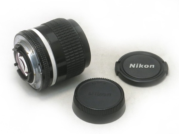 nikon_ai-s_nikkor_28mm_b