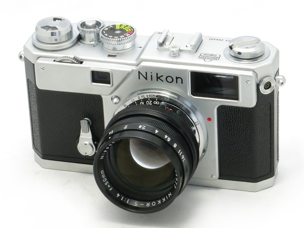 nikon_s3_2000_50mm_a