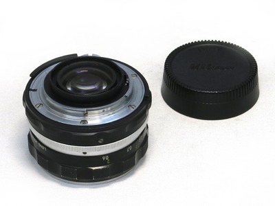 nikon_auto_nikkor_50mm_b