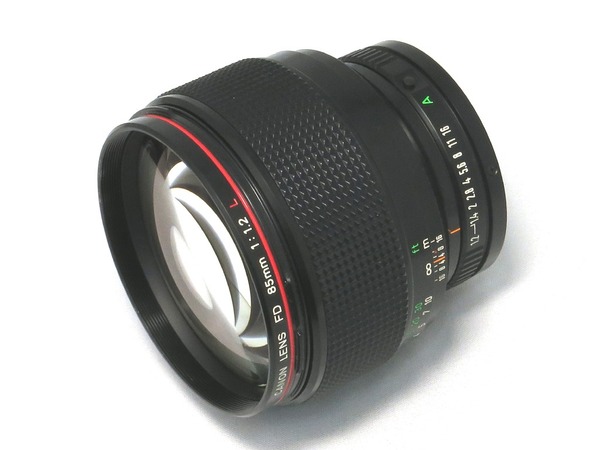 canon_new_fd_85mm_l_02