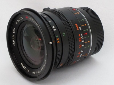Konica_M-Hexanon_Dual_21-35_a