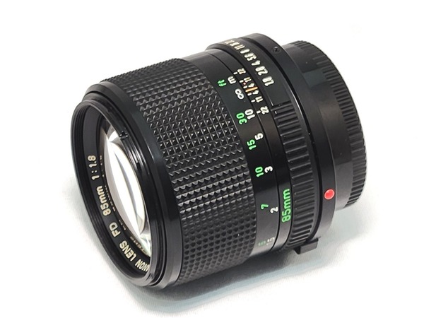 canon_new_fd_85mm_01