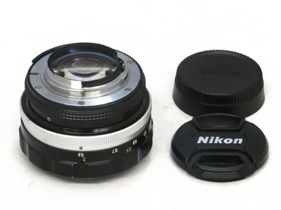 nikon_auto_nikkor_55mm_b