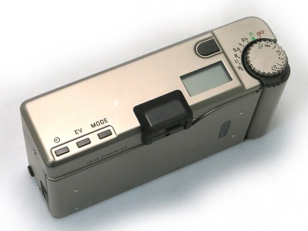 leica_minilux_caster_d