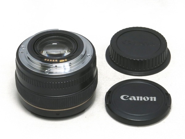 canon_ef_50mm_usm_b