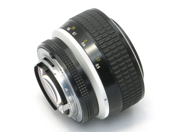nikon_ai-s_noct_nikkor_58mm_b
