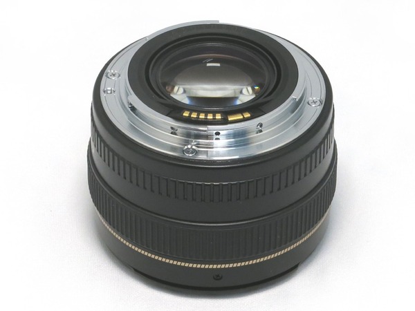 canon_ef_50mm_usm_02