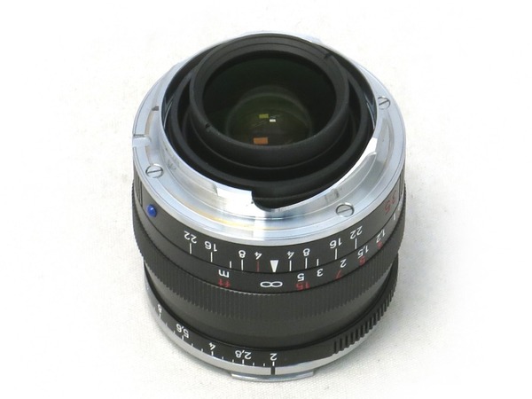 carl_zeiss_biogon_35mm_zm_black_d
