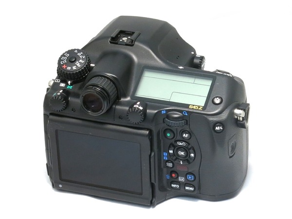 pentax_645z_b