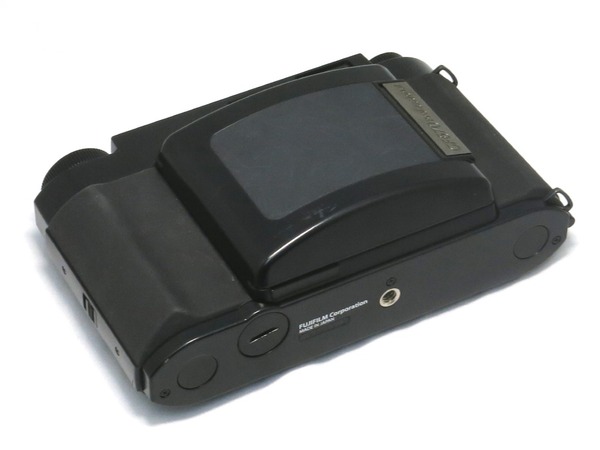 fujifilm_gf670_professional_black_c