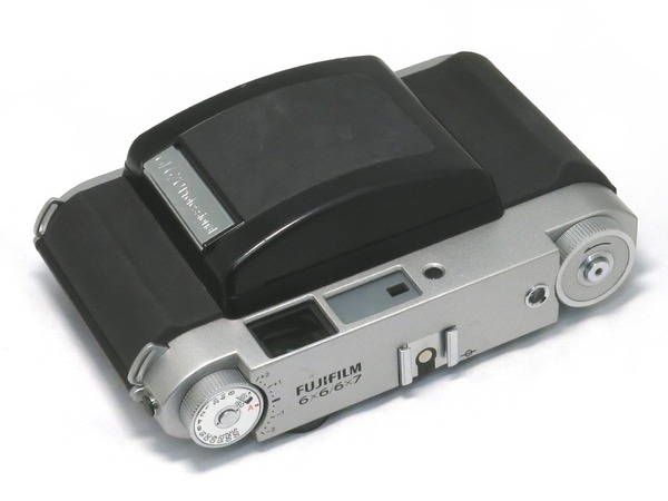 fujifilm_gf670_professional_silver_e