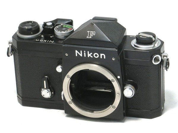 nikon_f_eyelevel_black_01