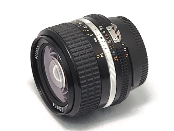 ニコン Ai-S Nikkor 24mm F2.8 : オールドレンズのフォトベルゼ