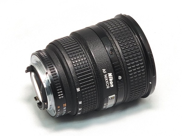 nikon_af_20-35mm_d_03