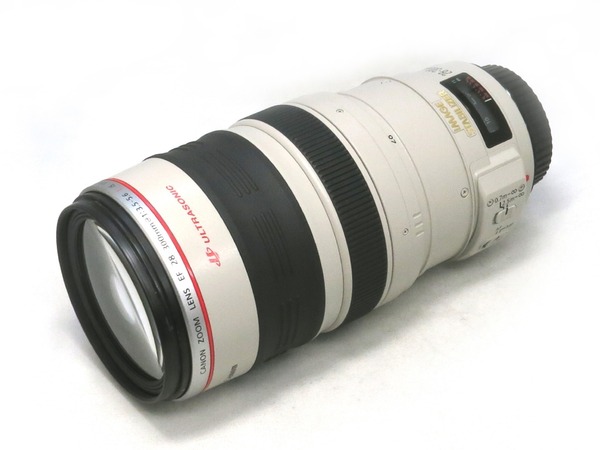 canon_ef_28-300mm_is_usm_a