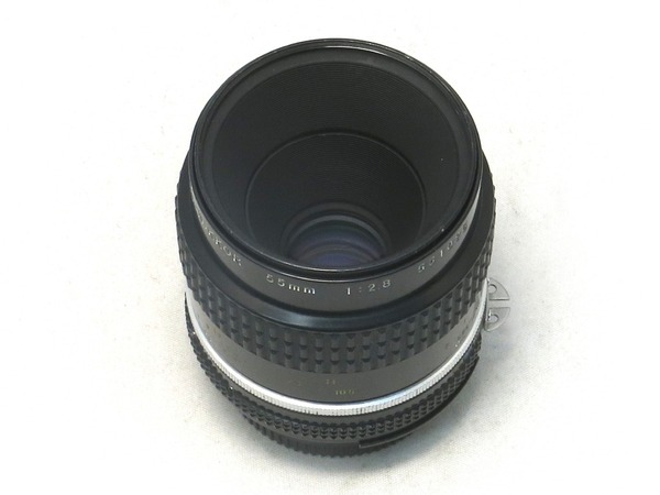 nikon_ai-s_nikkor_55mm_micro_02