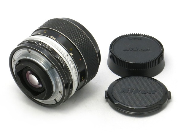 nikon_auto_nikkor_55mm_02