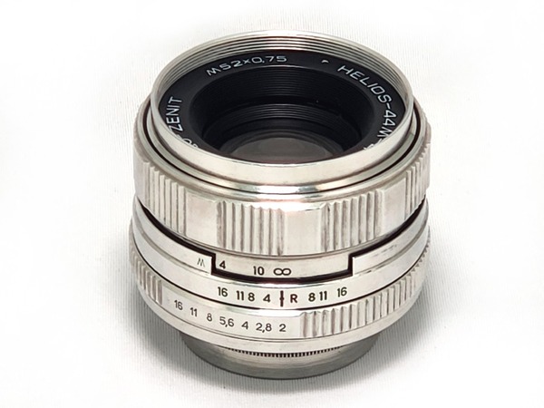 ロシア HELIOS-44M-2 58mm F2 （M42マウント） : オールドレンズの