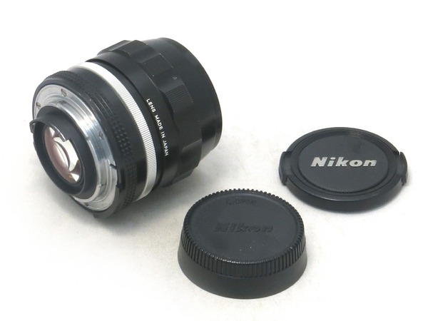 nikon_auto_nikkor_28mm_c