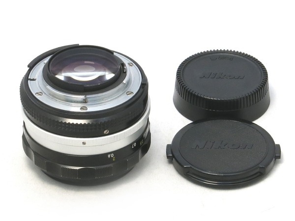 nikon_auto_nikkor_50mm_b