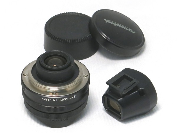 voigtlander_super_wide_heliar_15mm_aspherical_l39_black_02