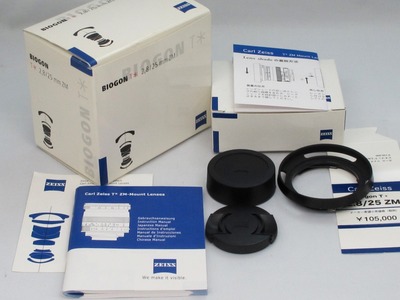 carl_zeiss_biogon_25mm_zm_c